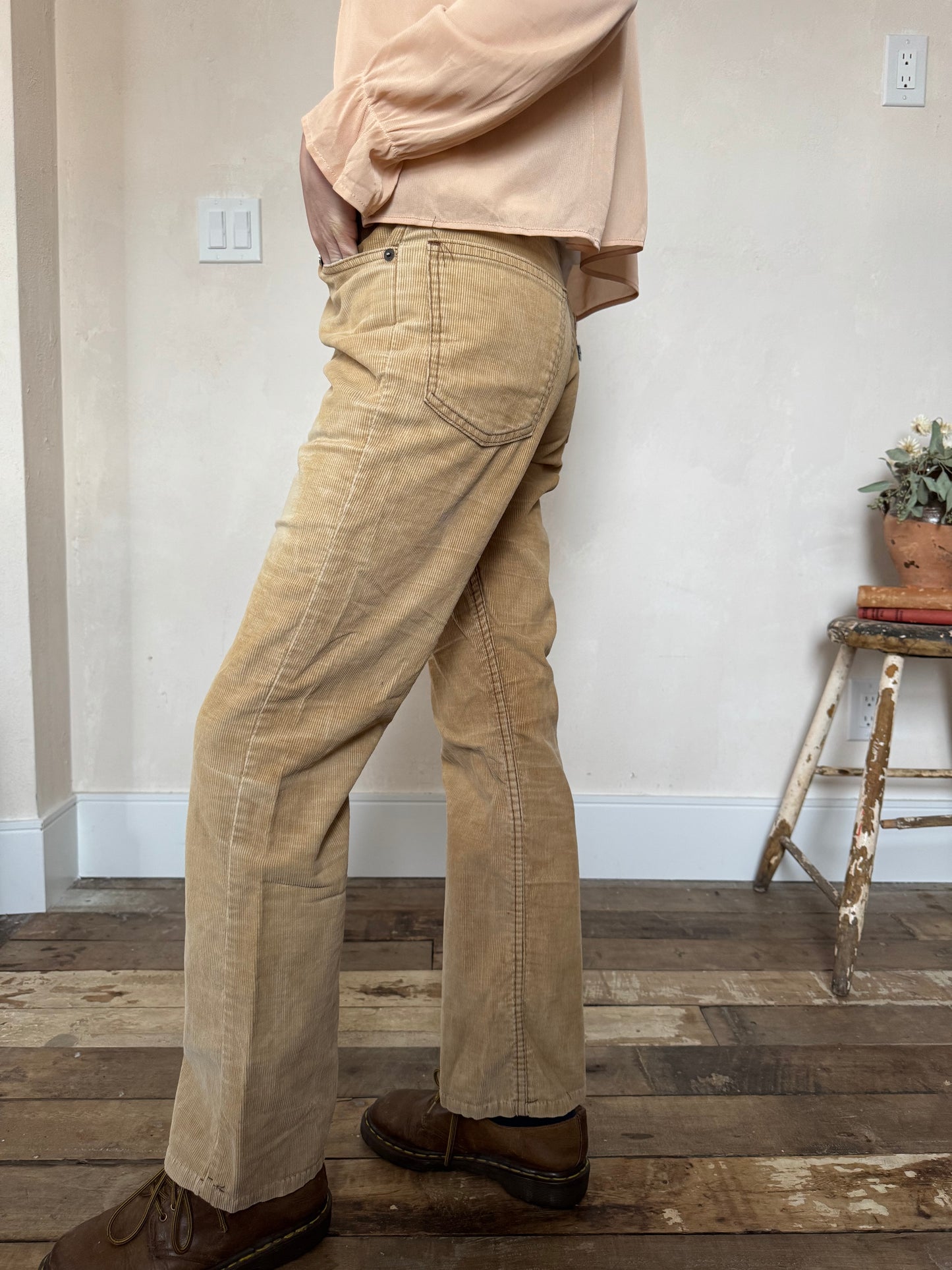 Tan Levis Faded Corduroy Pants