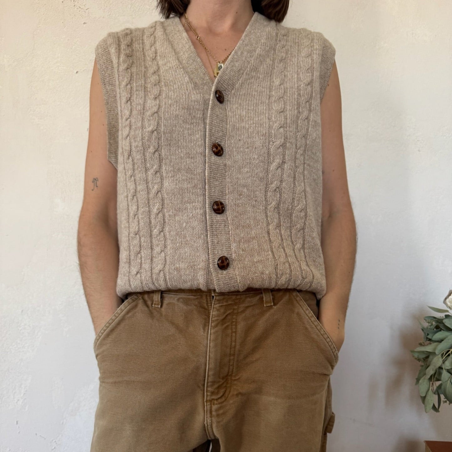 Oat Knit Vest