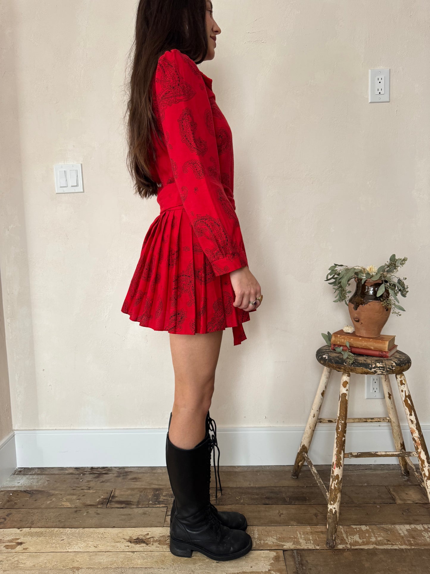 Red and Black Paisley Pleated Mini Dress