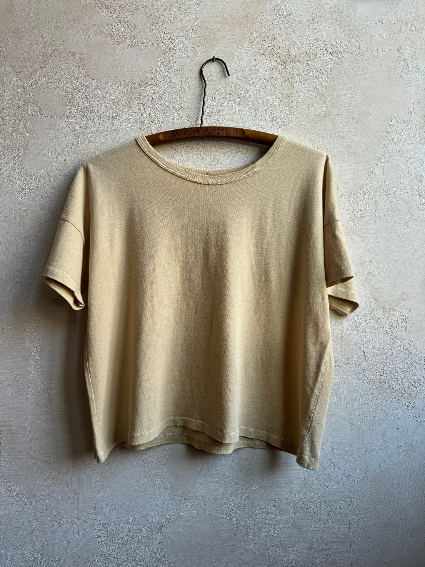 The Fille Tee In Butter - Le Bon Shoppe