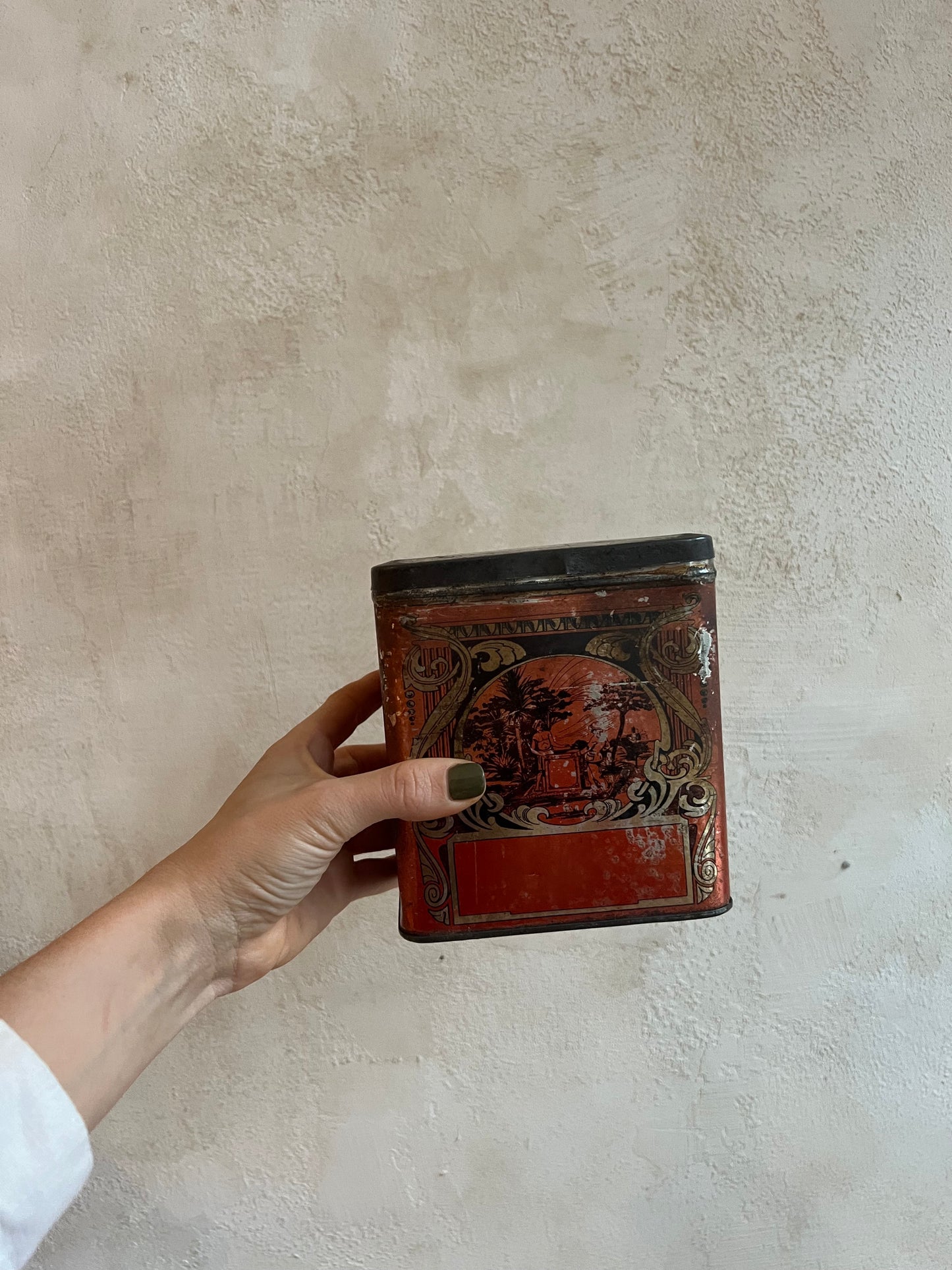 Antique Red Tin