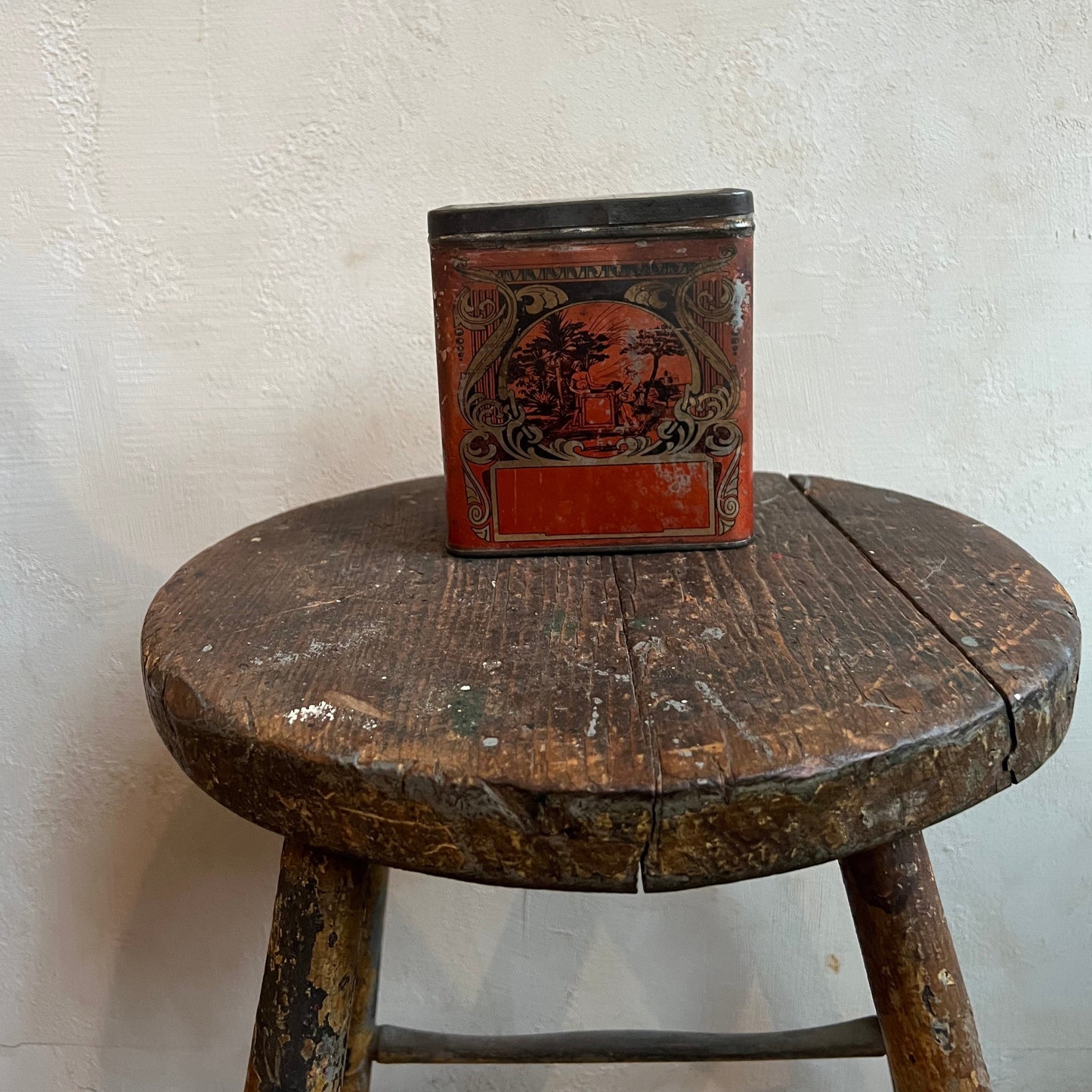 Antique Red Tin