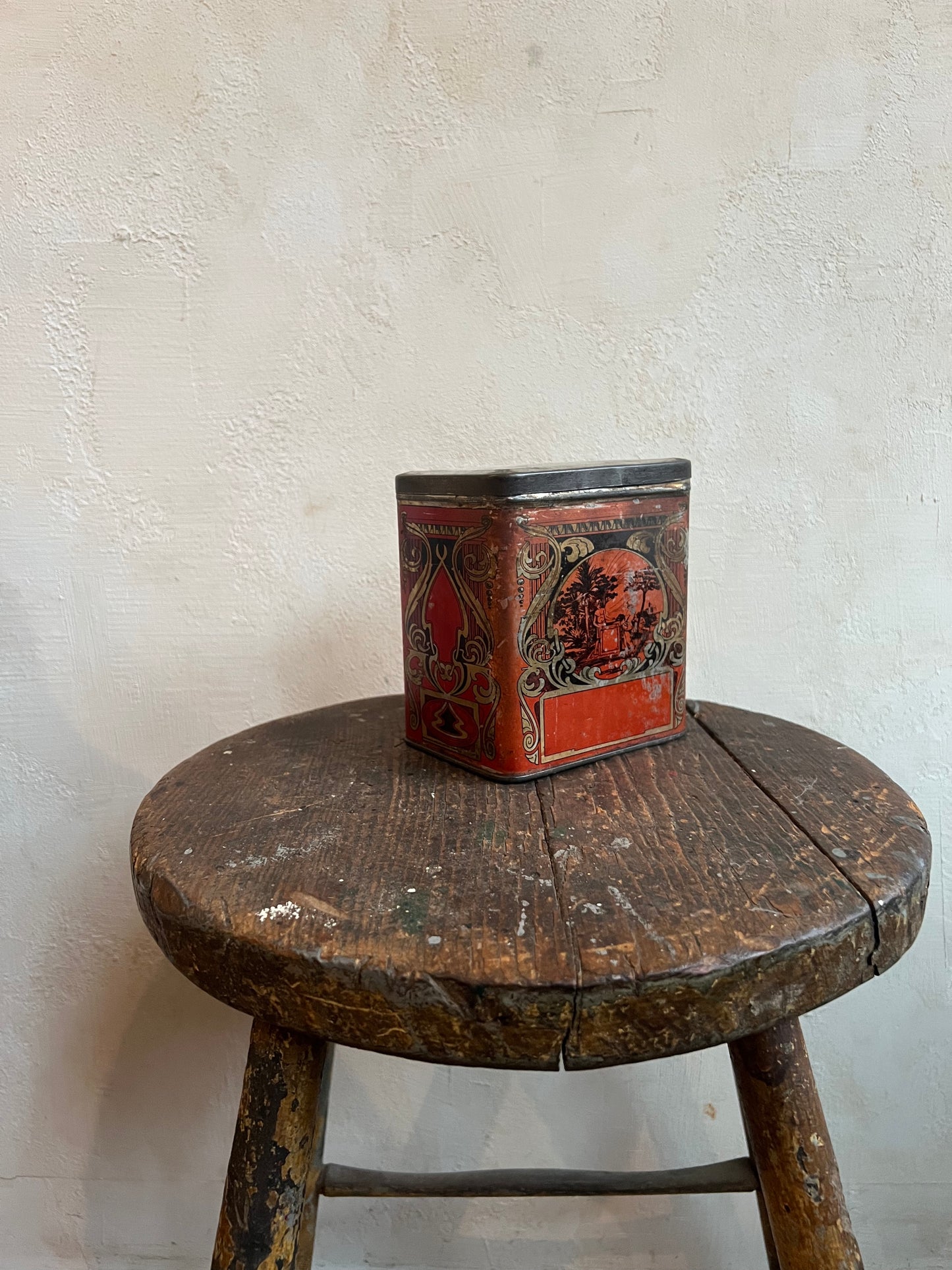 Antique Red Tin